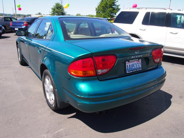 1999 Oldsmobile Alero 4WGN