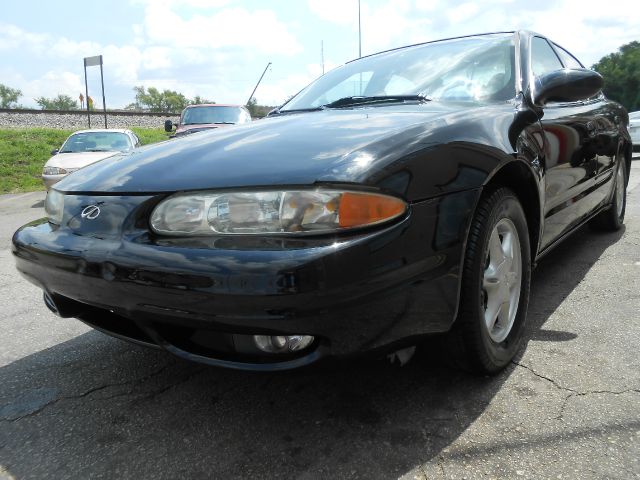 1999 Oldsmobile Alero Standard 4X4 Hardtop