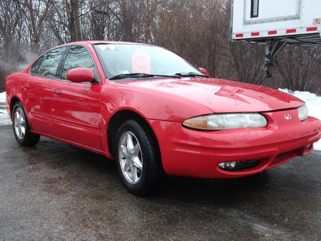 1999 Oldsmobile Alero 4dr Sdn I4 CVT 2.5 S Sedan