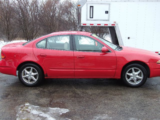 1999 Oldsmobile Alero 4dr Sdn I4 CVT 2.5 S Sedan