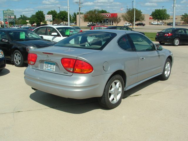2000 Oldsmobile Alero S Sedan