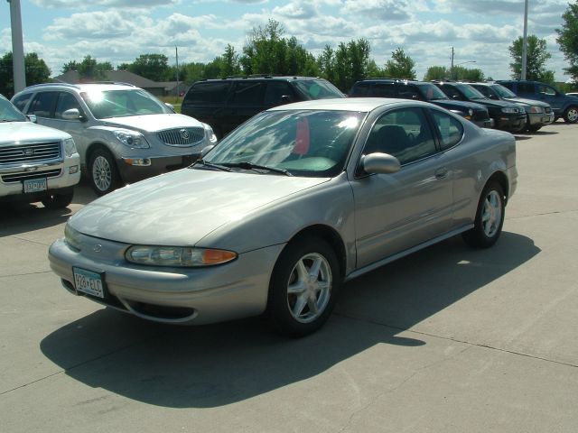 2000 Oldsmobile Alero S Sedan