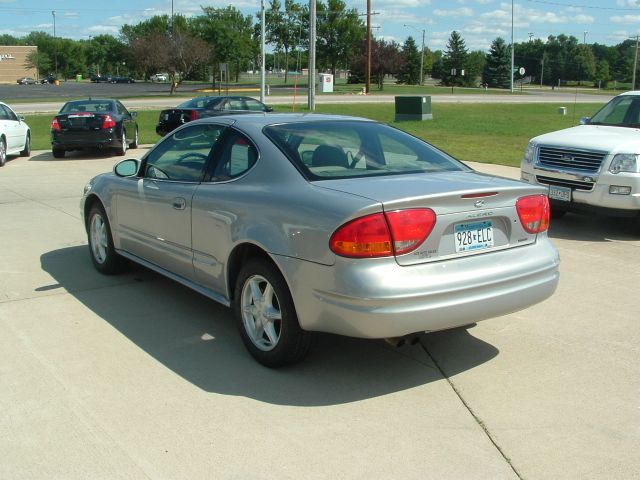 2000 Oldsmobile Alero S Sedan