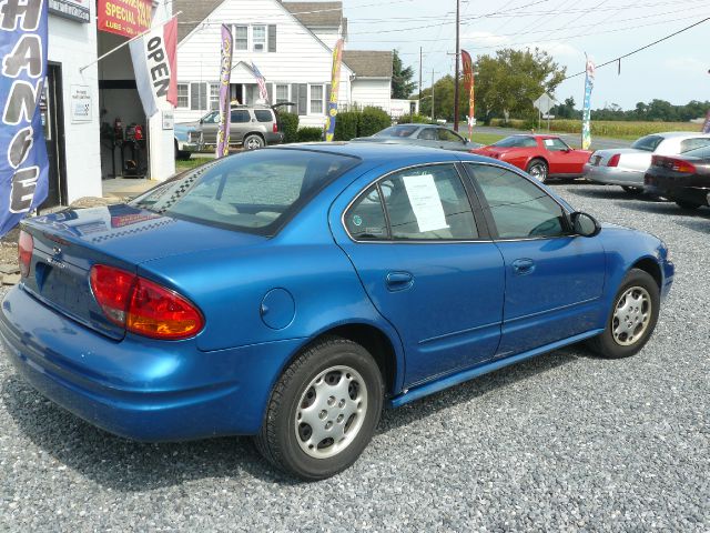 2000 Oldsmobile Alero Premier Nav AWD