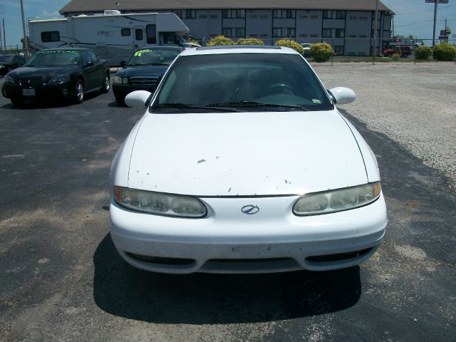 2000 Oldsmobile Alero 4WD 4dr SC