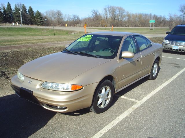 2001 Oldsmobile Alero L.T. 4-w.d. 5.3L