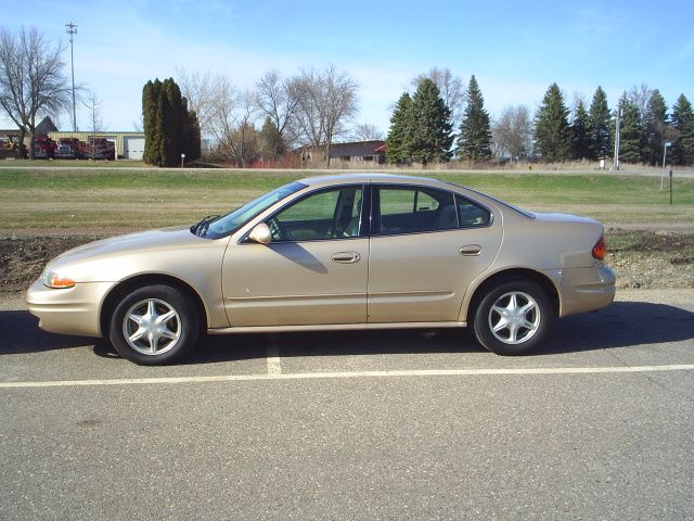 2001 Oldsmobile Alero L.T. 4-w.d. 5.3L