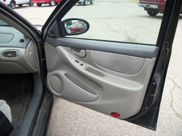 2001 Oldsmobile Alero EXT XLT 4X4