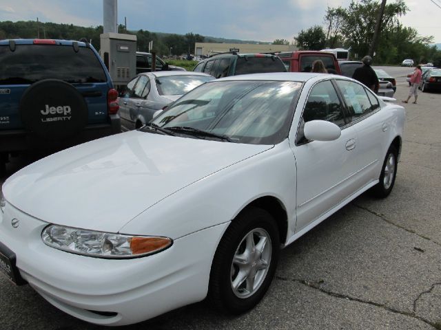 2001 Oldsmobile Alero EXT XLT 4X4