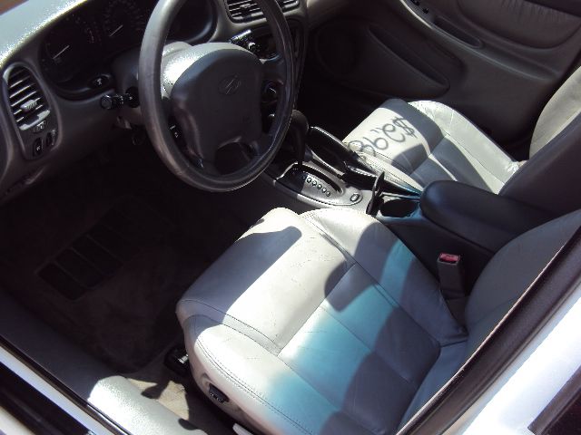 2001 Oldsmobile Alero 4dr Sdn I4 CVT 2.5 S Sedan