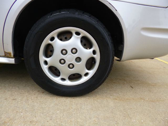 2002 Oldsmobile Alero Premier Nav AWD