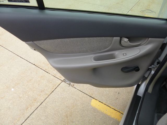 2002 Oldsmobile Alero Premier Nav AWD