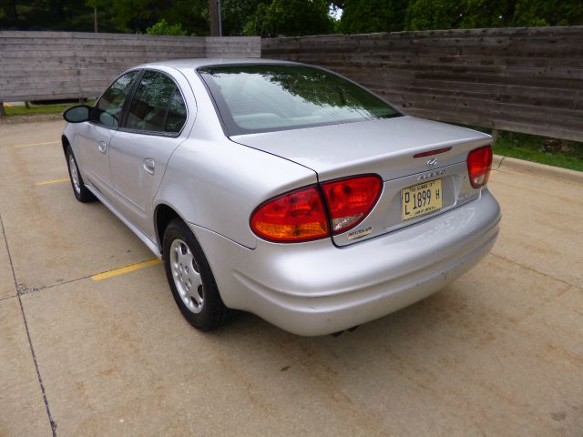 2002 Oldsmobile Alero Premier Nav AWD