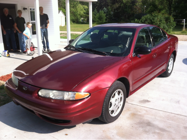 2002 Oldsmobile Alero Premier Nav AWD