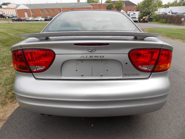 2003 Oldsmobile Alero 4dr Sdn I4 CVT 2.5 S Sedan