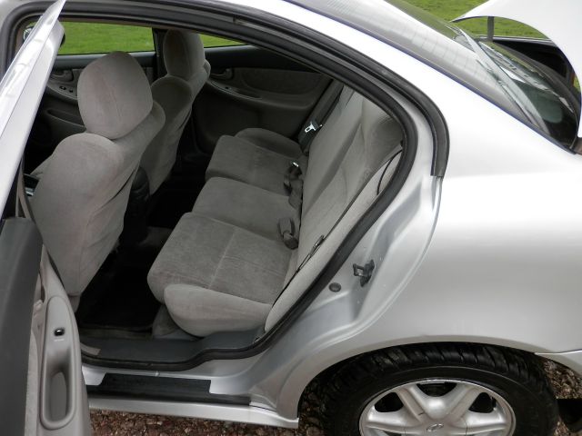 2003 Oldsmobile Alero FWD 4dr Sport