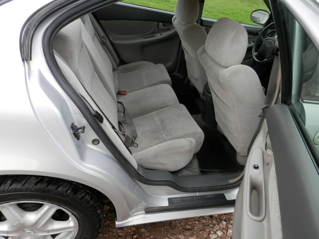 2003 Oldsmobile Alero FWD 4dr Sport