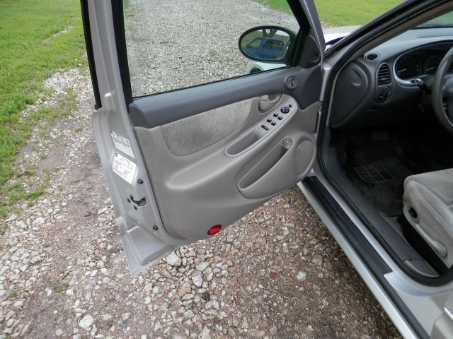 2003 Oldsmobile Alero FWD 4dr Sport