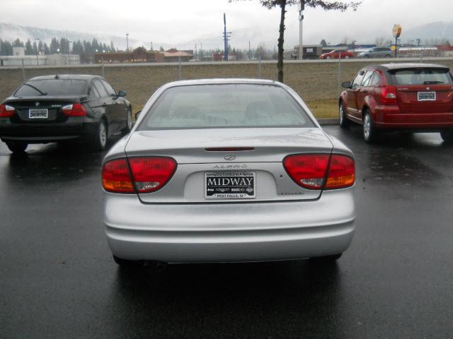 2003 Oldsmobile Alero FWD 4dr Sport