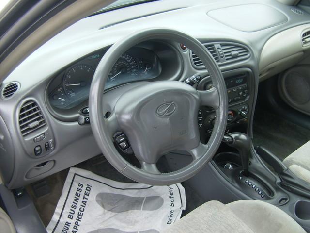 2003 Oldsmobile Alero S Sedan
