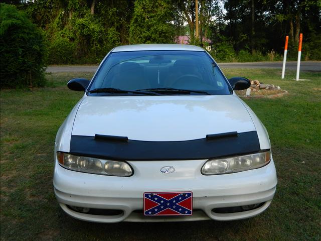 2003 Oldsmobile Alero FWD 4dr Sport