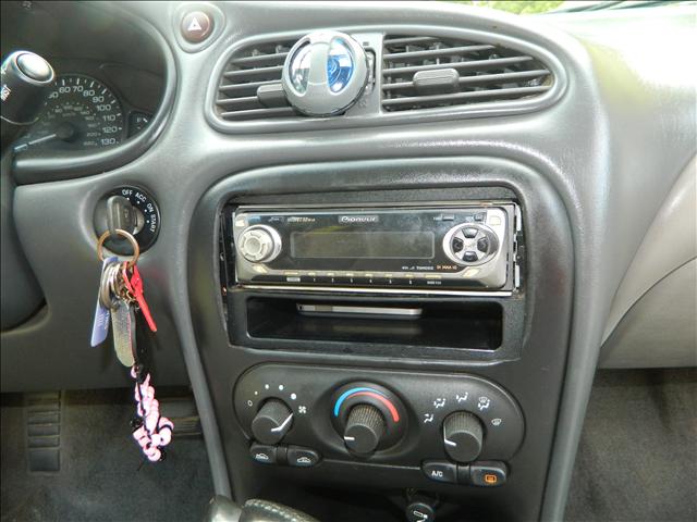 2003 Oldsmobile Alero FWD 4dr Sport