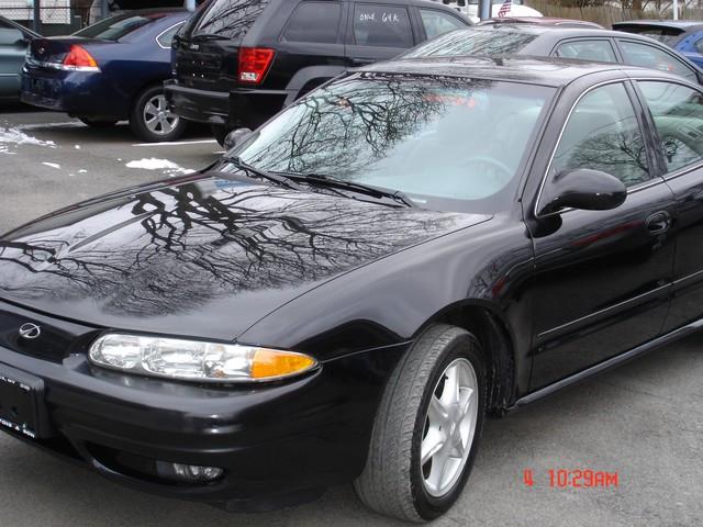 2003 Oldsmobile Alero S Sedan