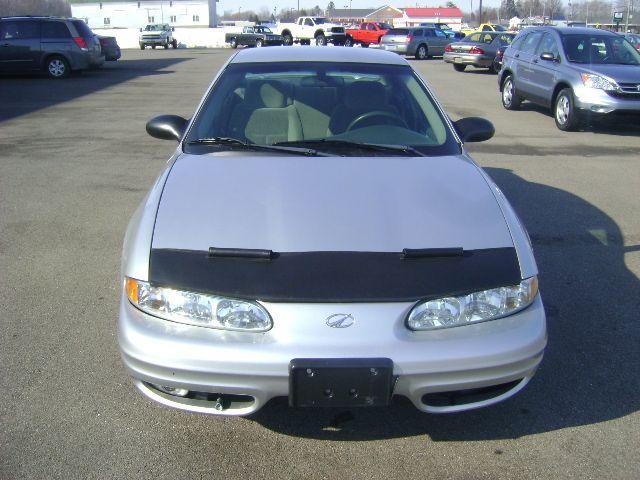 2003 Oldsmobile Alero Standard 4X4 Hardtop