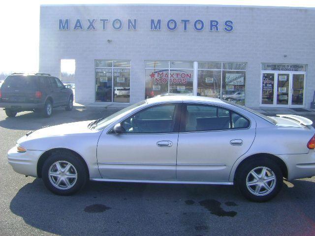 2003 Oldsmobile Alero Standard 4X4 Hardtop