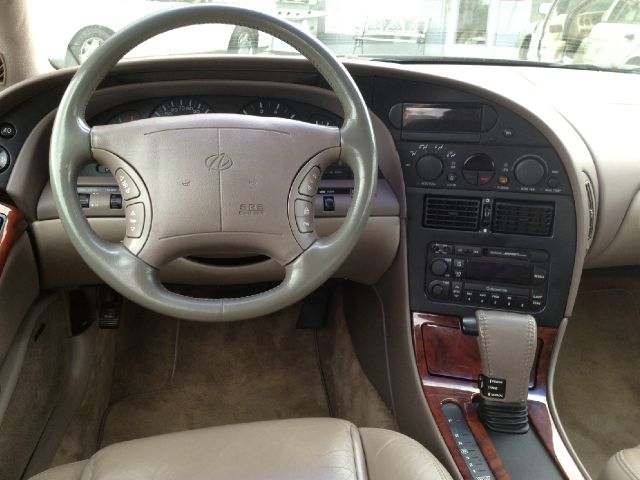 1995 Oldsmobile Aurora Base