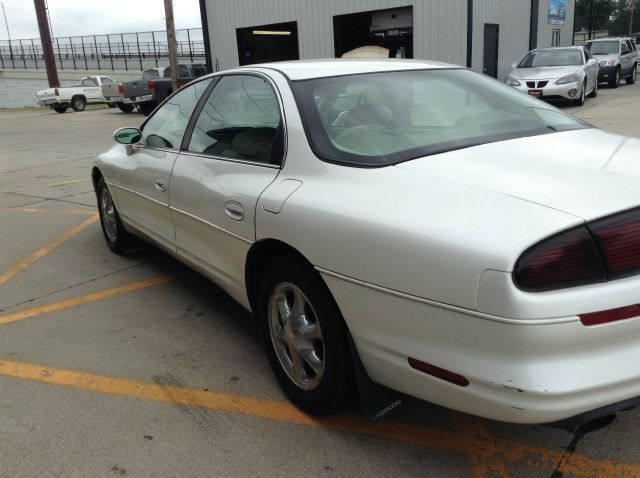 1998 Oldsmobile Aurora Base
