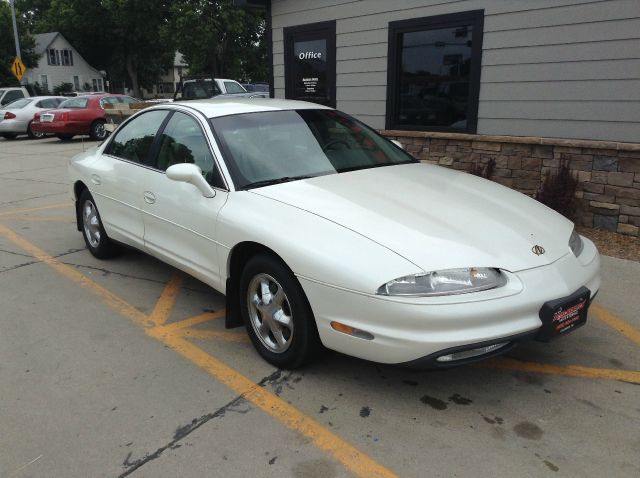 1998 Oldsmobile Aurora Base