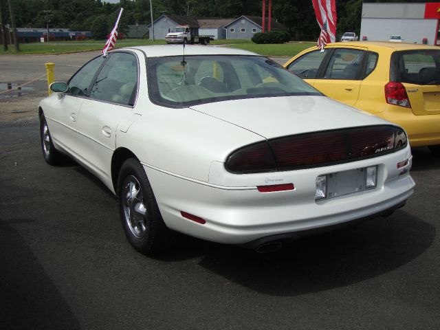 1999 Oldsmobile Aurora Base