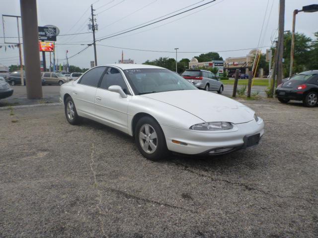 1999 Oldsmobile Aurora Unknown
