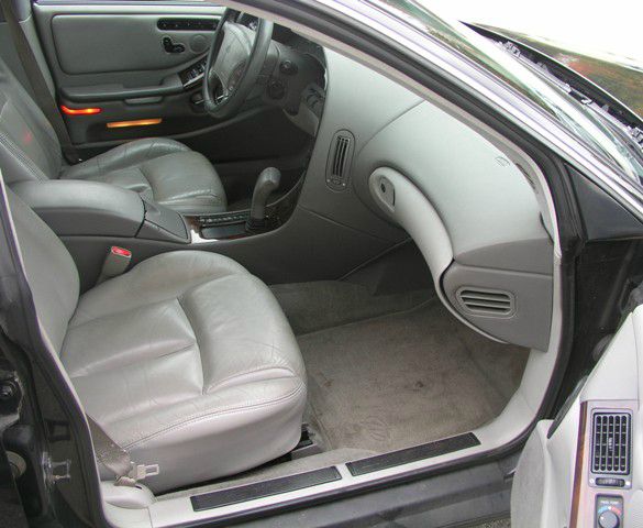 1999 Oldsmobile Aurora Base