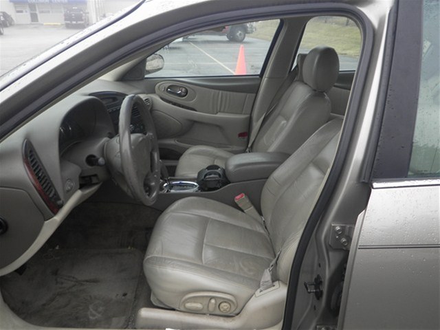 2001 Oldsmobile Aurora Base