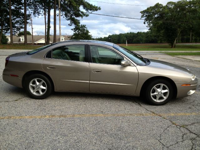2001 Oldsmobile Aurora 111 WB AWD