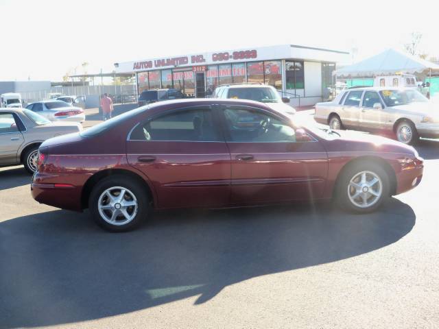 2001 Oldsmobile Aurora 3