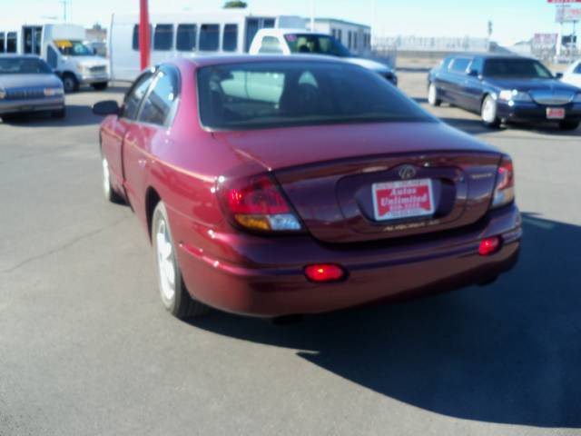 2001 Oldsmobile Aurora 3