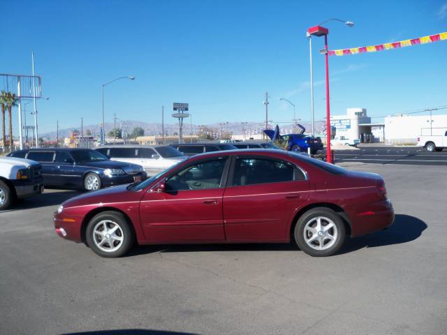 2001 Oldsmobile Aurora 3
