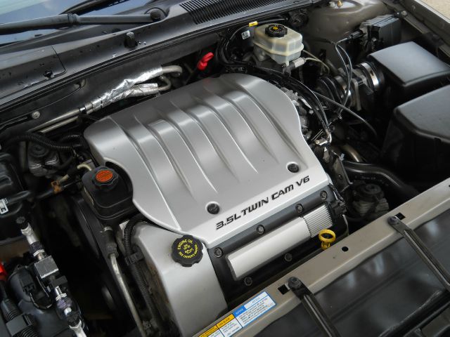 2001 Oldsmobile Aurora 111 WB AWD