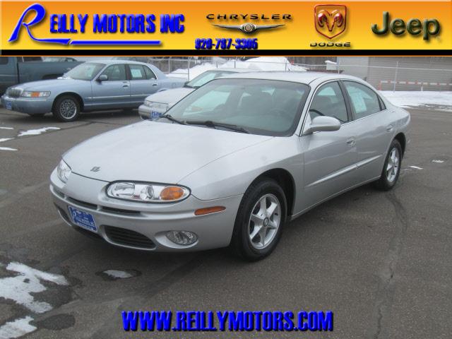 2001 Oldsmobile Aurora 3