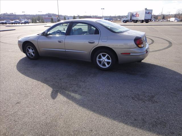 2001 Oldsmobile Aurora R/T AWD