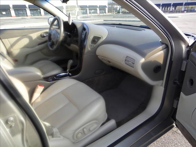 2001 Oldsmobile Aurora R/T AWD