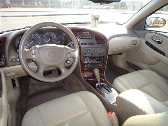 2001 Oldsmobile Aurora R/T AWD