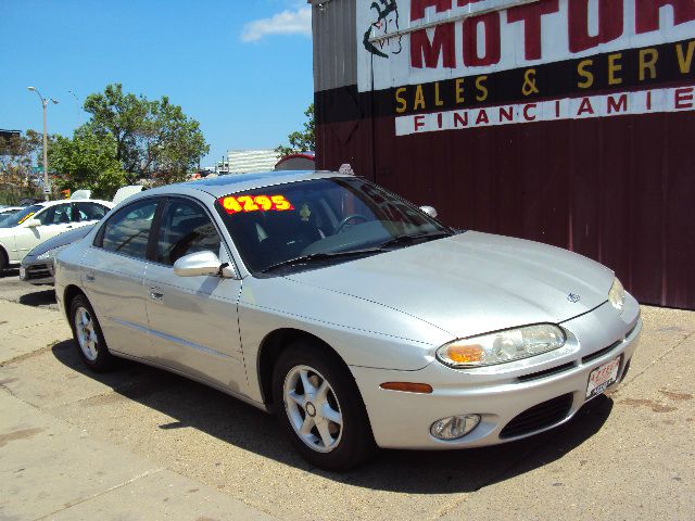2001 Oldsmobile Aurora 111 WB AWD