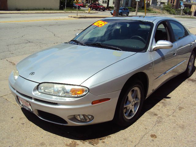 2001 Oldsmobile Aurora 111 WB AWD