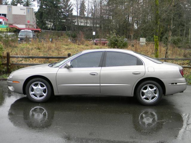 2001 Oldsmobile Aurora Unknown