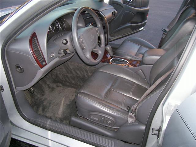 2001 Oldsmobile Aurora Base