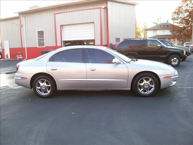 2001 Oldsmobile Aurora Base